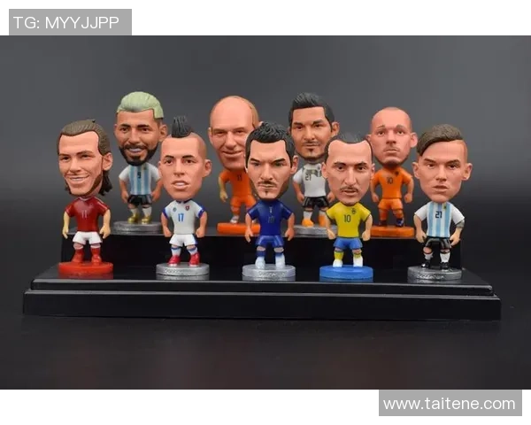 足球球星手办批发商优质货源直供助力收藏与礼品市场